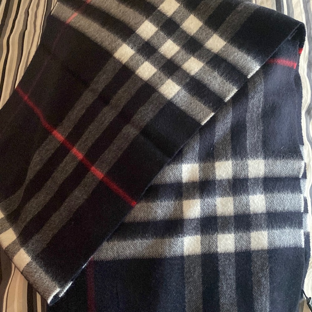 Burberry scarf